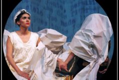 Un espectáculo que muestra Las cartas de Frida Kahlo llevadas al teatro